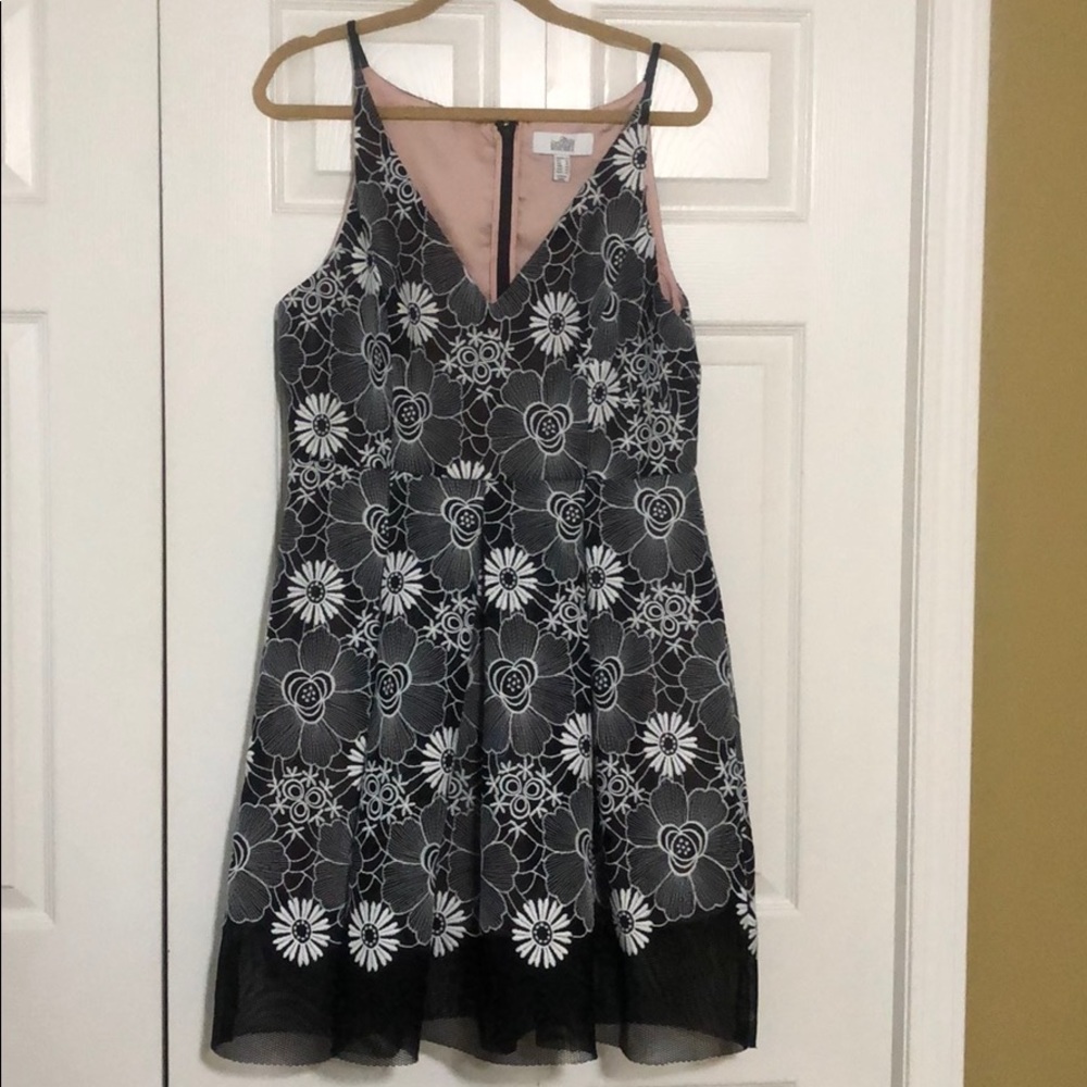 Badgley Mischka Lace Dress